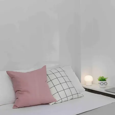 Stylish In Center Apartment Thessaloniki